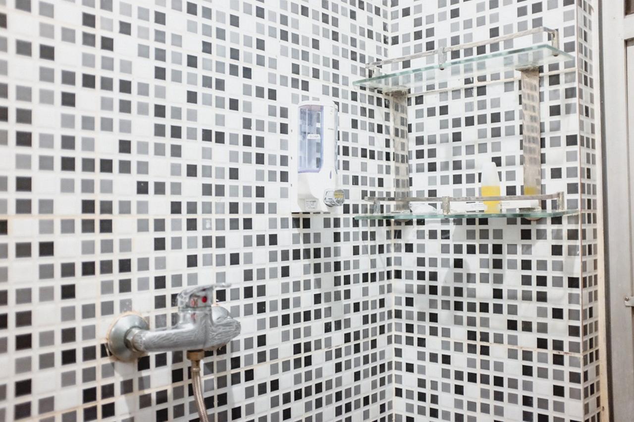 Reddoorz Plus Near Palembang Indah Mall Экстерьер фото